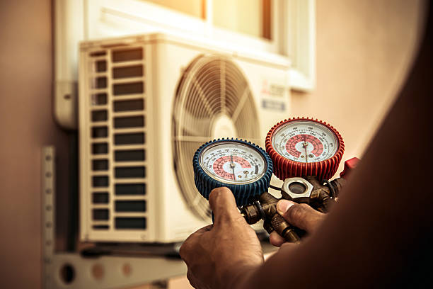 Professional Air Conditioning Service technician working in Liberty Corner, NJ